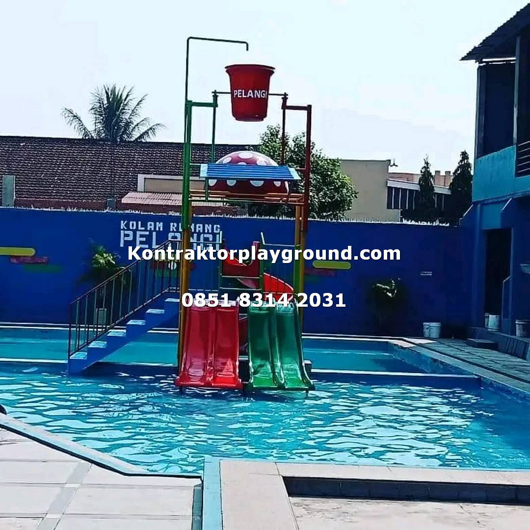 playground kolam renang